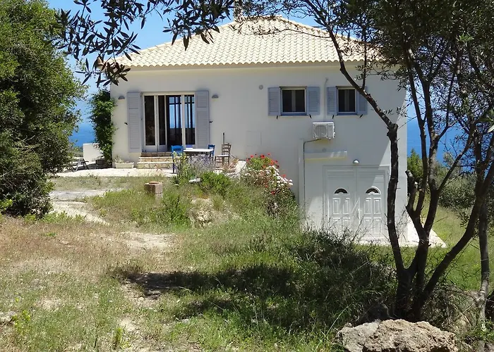 بيت للعطل Eudaimonia